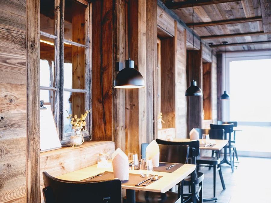 Auszeit-Hotel Z Aeschiried Aeschi Bei Spiez Exteriör bild