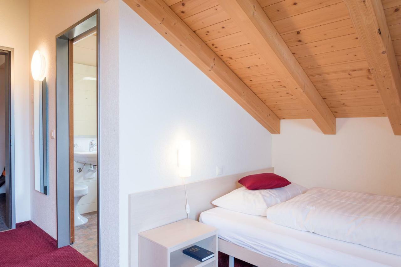 Auszeit-Hotel Z Aeschiried Aeschi Bei Spiez Rum bild